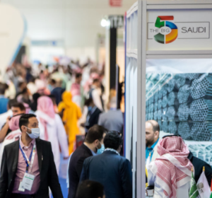 À procura de negócios em Riade