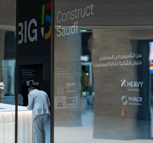Construção. Abrir portas a negócios na Arábia