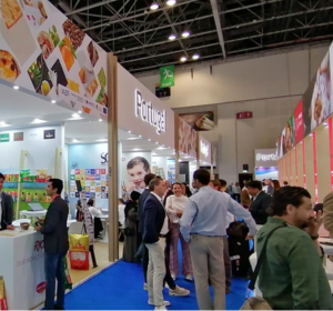Fileira alimentar e de bebidas de novo no Dubai