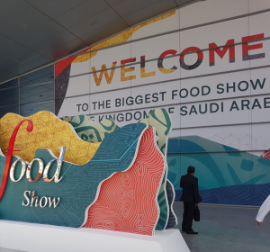 Na Arábia Saudita com setor alimentar e de bebidas